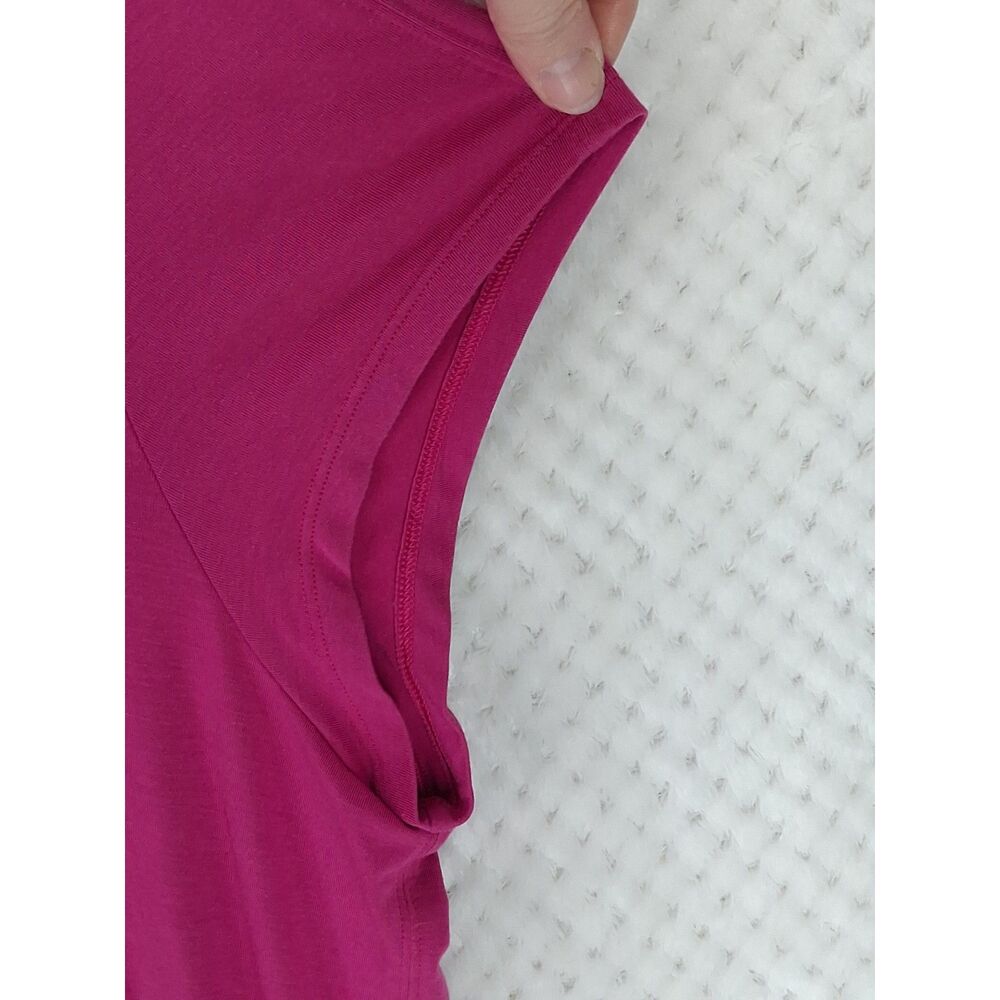 Athleta With Ease Tee Women's Large Vibrant Fuchsia Short Sleeve High-Low Hem - Picture 11 of 13